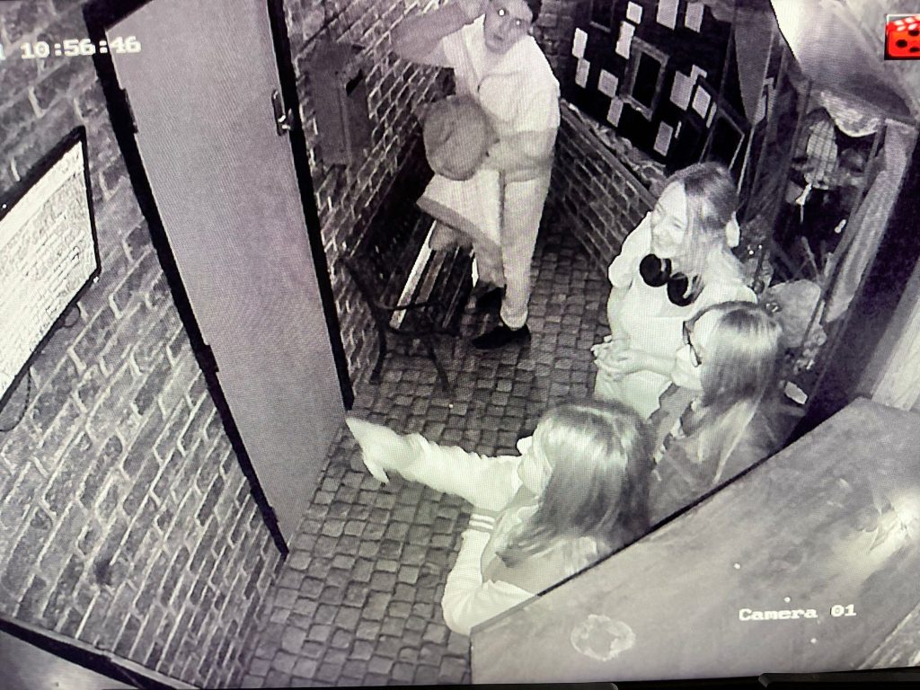 5befea8e-dc3b-4fdc-bfde-d19b82702fac